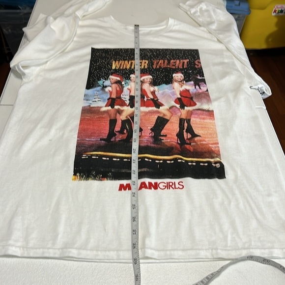 Mean Girls Christmas "Talent Show" Long Sleeve Tee NWT Sz M/L - Picture 6 of 9
